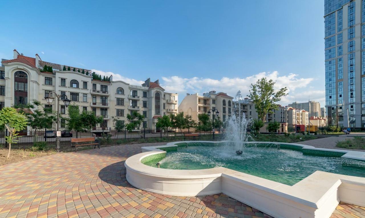 Apartments In Arcadia With Sea View Odessa Buitenkant foto
